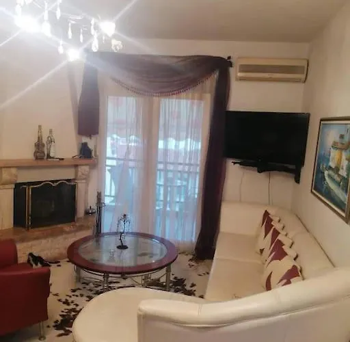 Two-bedroom Luxury Апартаменты *